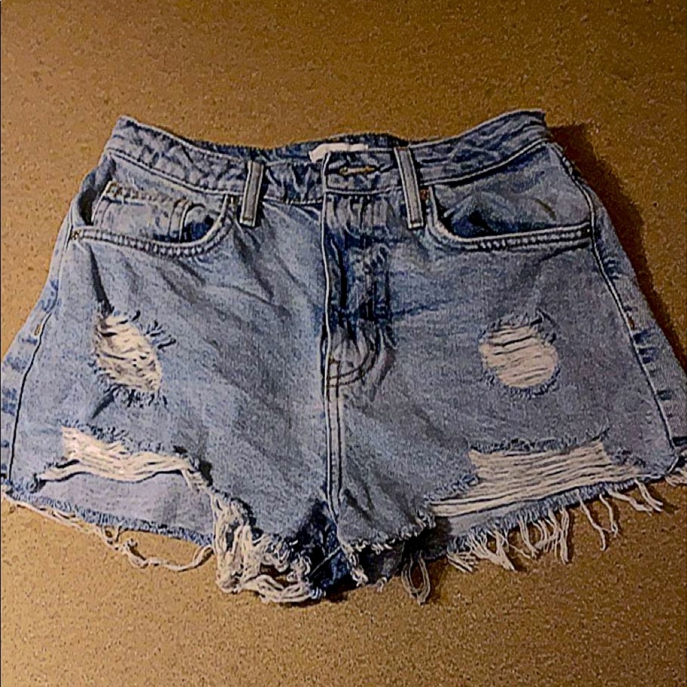 Forever 21 Jean shorts ripped